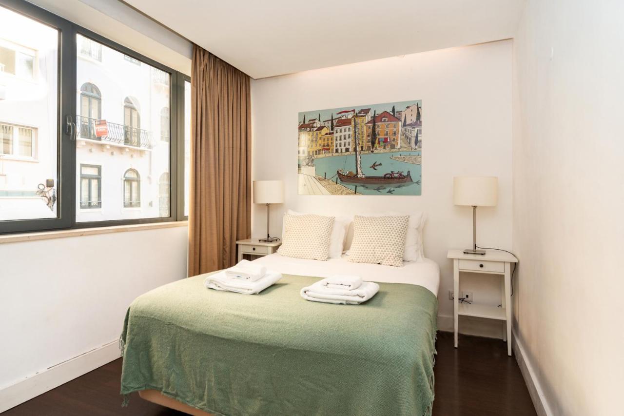 Comfortable Apartment In Marques De Pombal Lisbon Bagian luar foto